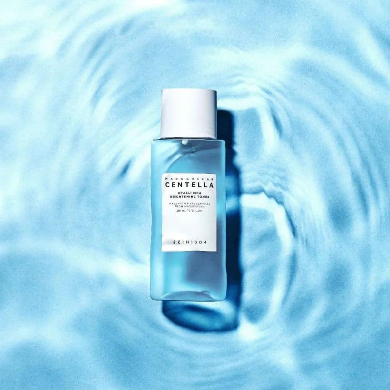 Madagascar Centella Hyalu-Cica Brightening Toner 210ml - SKIN1004
